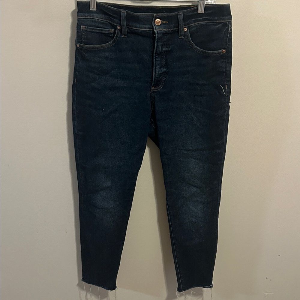 Express Women’s Skinny High Rise Hyper Stretch Jeans. Size 10s